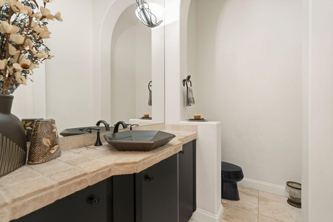 На продажу: $6,750,000 (4 спален, 4 ванн, 5685 Квадратных фут)