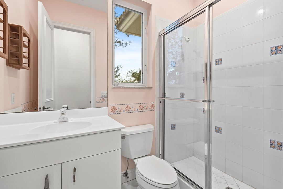 На продажу: $6,750,000 (4 спален, 4 ванн, 5685 Квадратных фут)