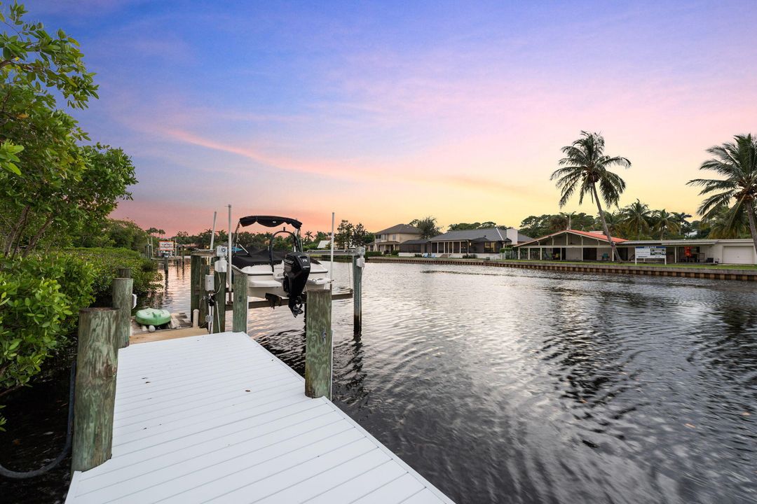 На продажу: $6,750,000 (4 спален, 4 ванн, 5685 Квадратных фут)