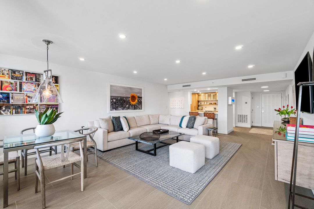 For Rent: $8,000 (2 beds, 2 baths, 1452 Square Feet)