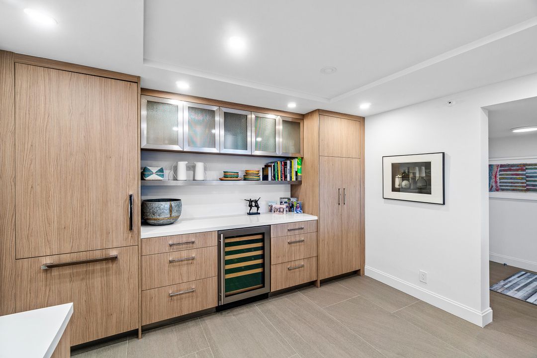 For Rent: $8,000 (2 beds, 2 baths, 1452 Square Feet)