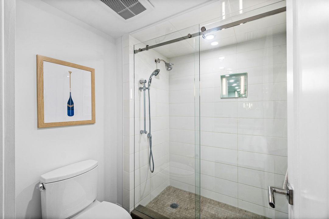 For Rent: $8,000 (2 beds, 2 baths, 1452 Square Feet)