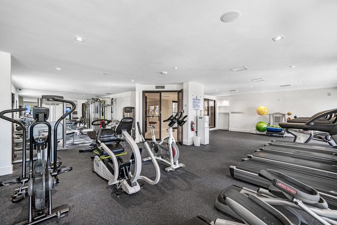 For Rent: $8,000 (2 beds, 2 baths, 1452 Square Feet)