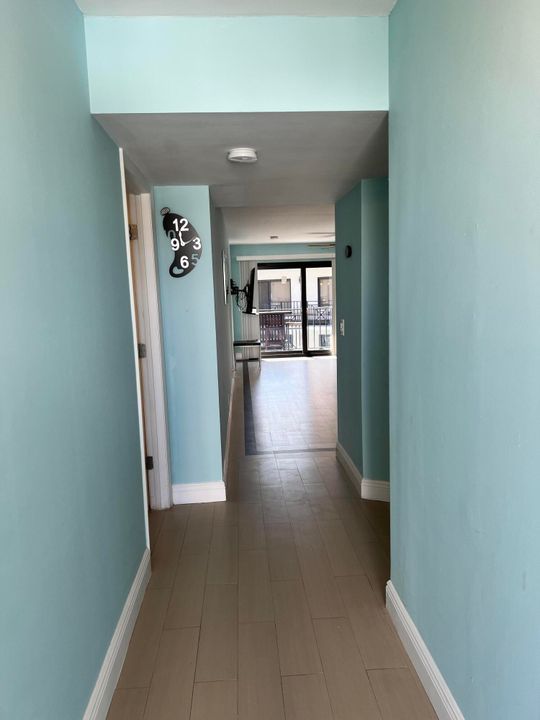 For Rent: $3,000 (2 beds, 2 baths, 1100 Square Feet)