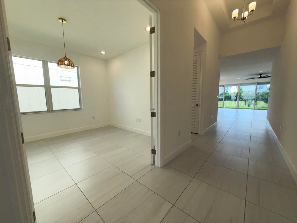 For Rent: $4,300 (4 beds, 3 baths, 2268 Square Feet)