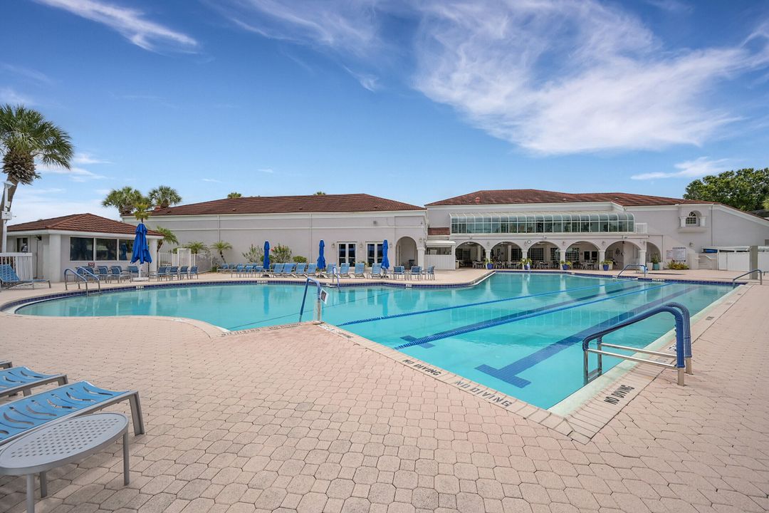 На продажу: $259,900 (3 спален, 2 ванн, 1801 Квадратных фут)