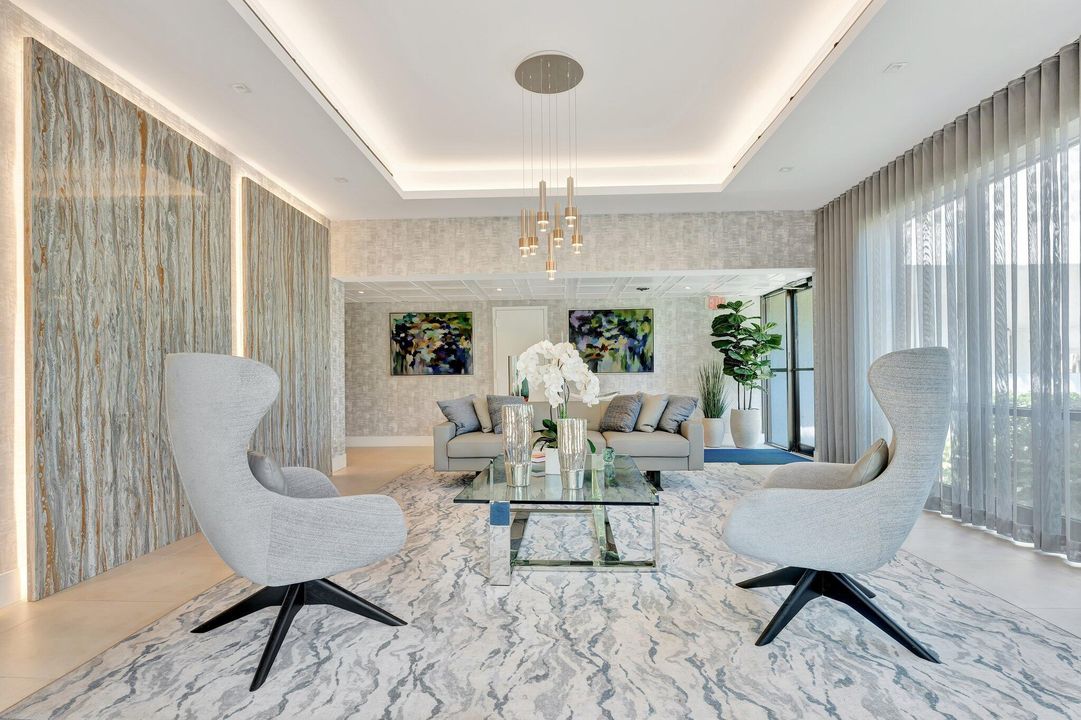 Activo con contrato: $379,900 (3 camas, 2 baños, 1730 Pies cuadrados)