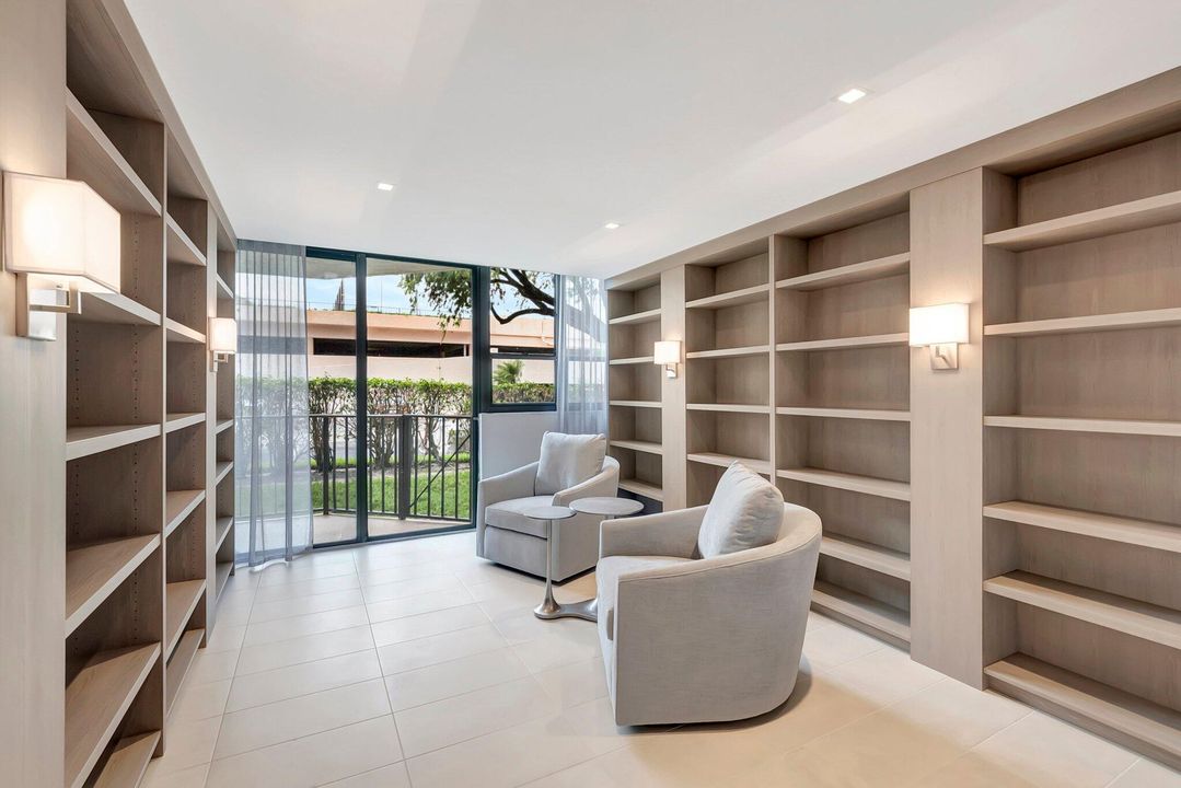 Activo con contrato: $379,900 (3 camas, 2 baños, 1730 Pies cuadrados)