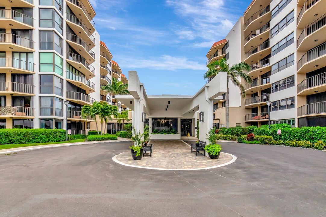 Activo con contrato: $379,900 (3 camas, 2 baños, 1730 Pies cuadrados)