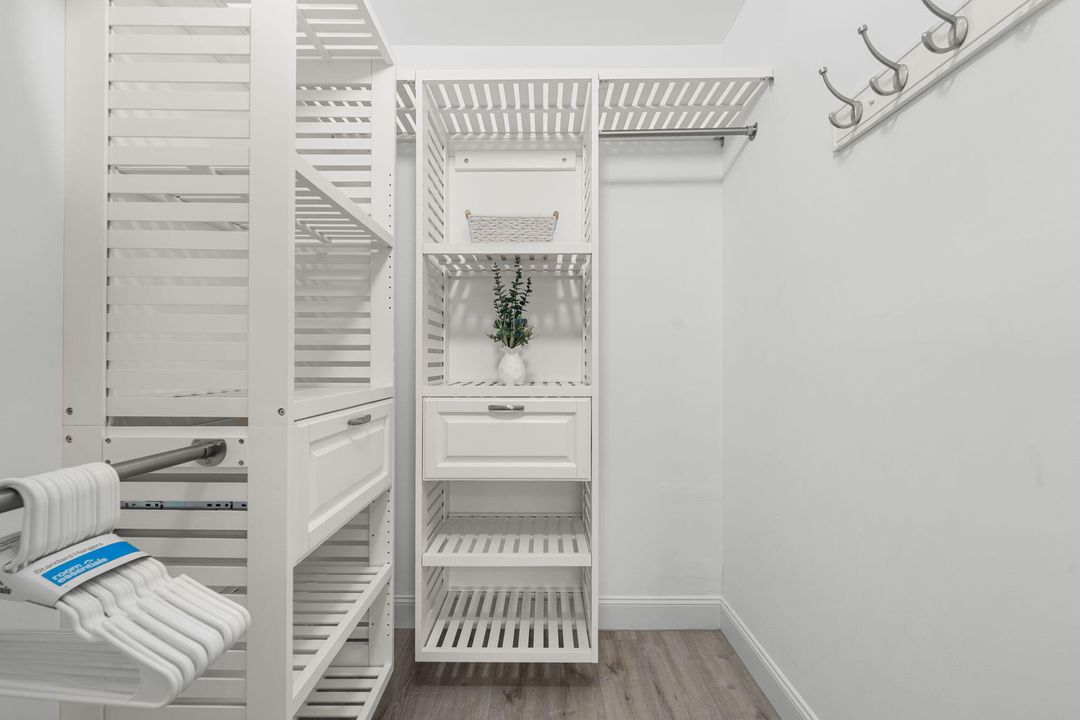 En Venta: $299,900 (2 camas, 2 baños, 1070 Pies cuadrados)