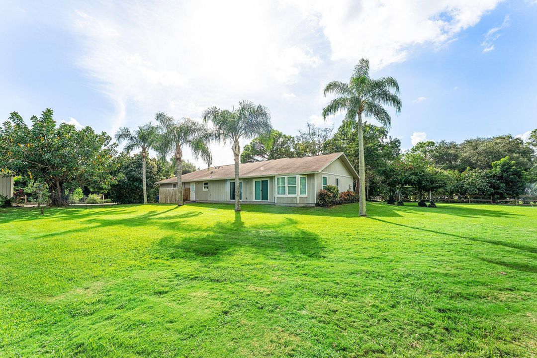 For Rent: $5,250 (3 beds, 2 baths, 2583 Square Feet)