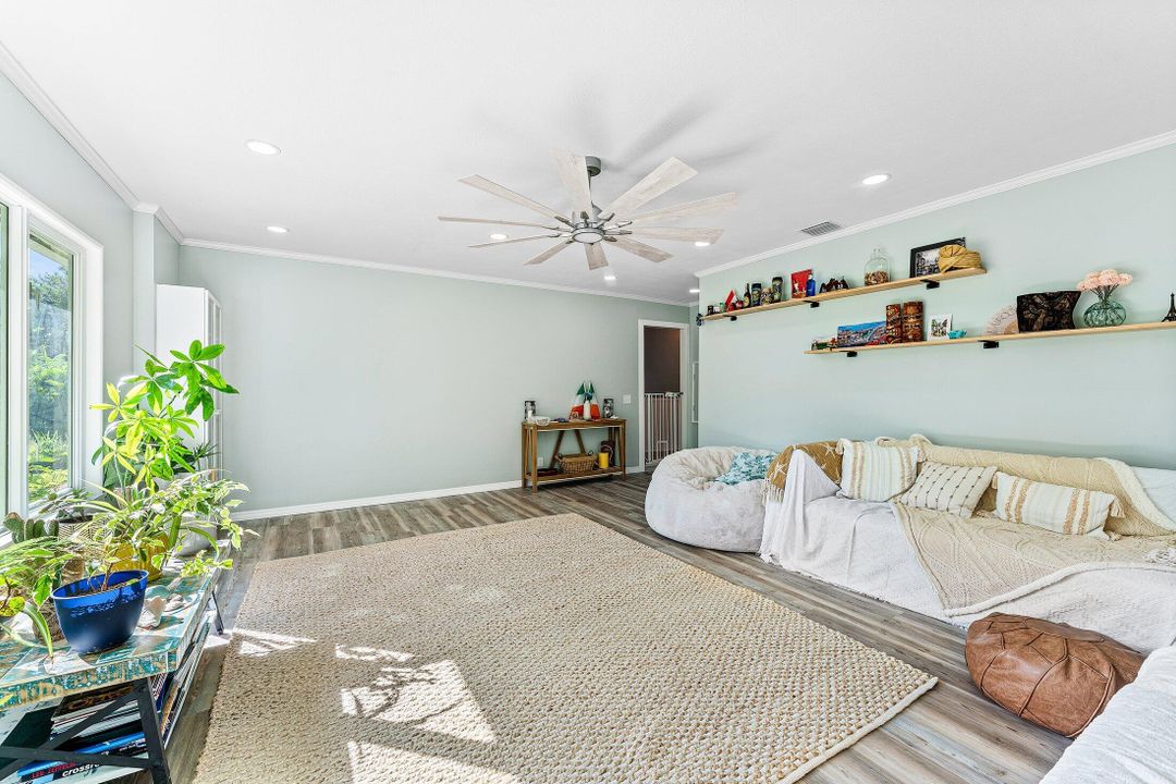 For Rent: $5,250 (3 beds, 2 baths, 2583 Square Feet)