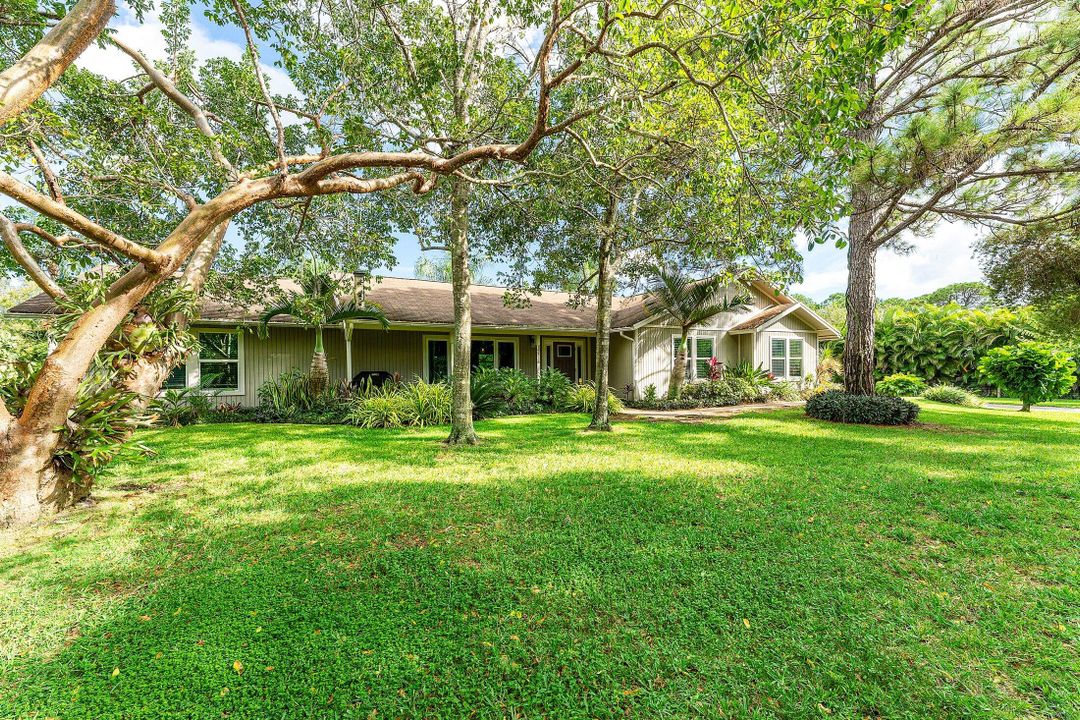 For Rent: $5,250 (3 beds, 2 baths, 2583 Square Feet)