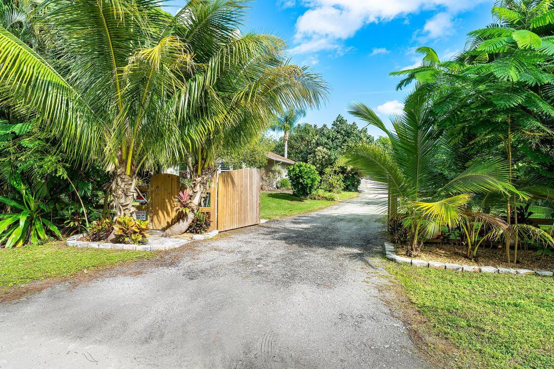 For Rent: $5,250 (3 beds, 2 baths, 2583 Square Feet)