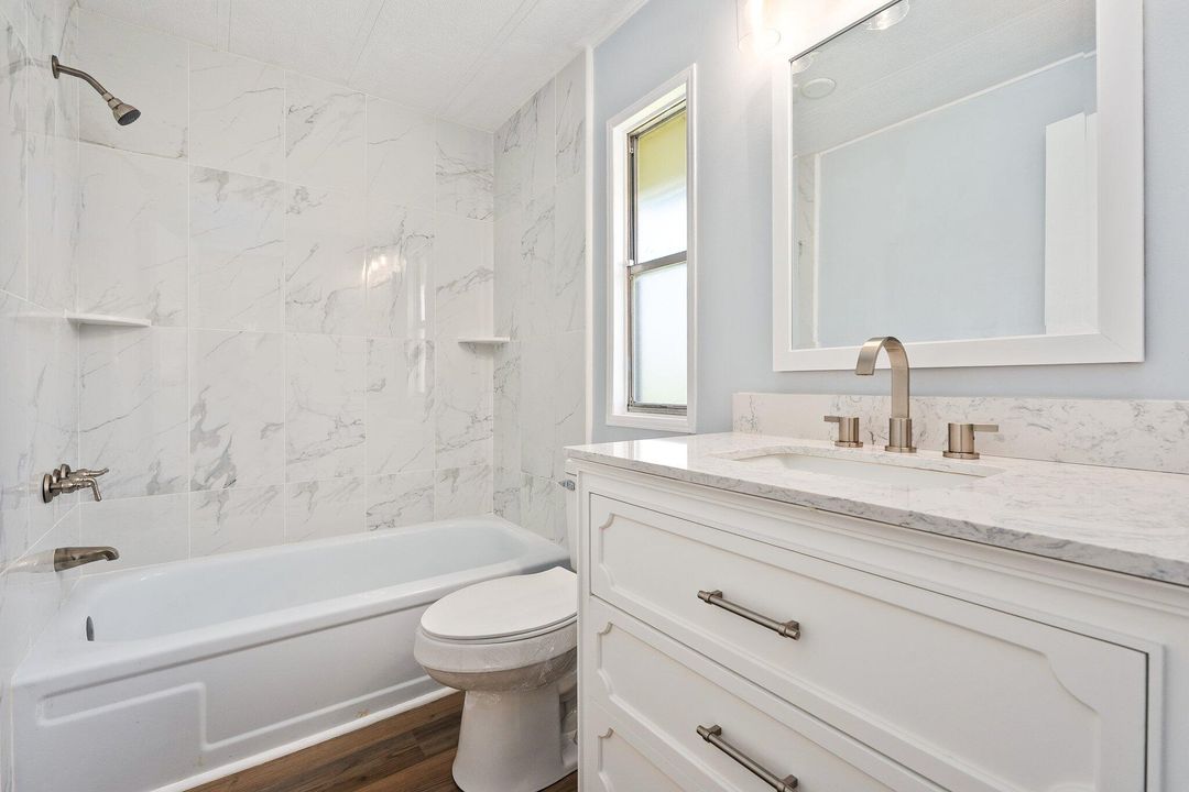 待售: $185,000 (2 贝兹, 2 浴室, 1104 平方英尺)