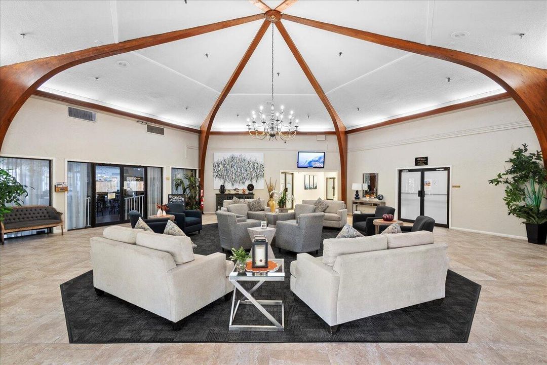 For Sale: $184,900 (2 beds, 2 baths, 1103 Square Feet)