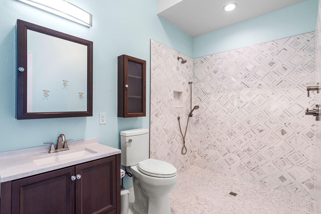 待售: $375,000 (2 贝兹, 2 浴室, 1650 平方英尺)