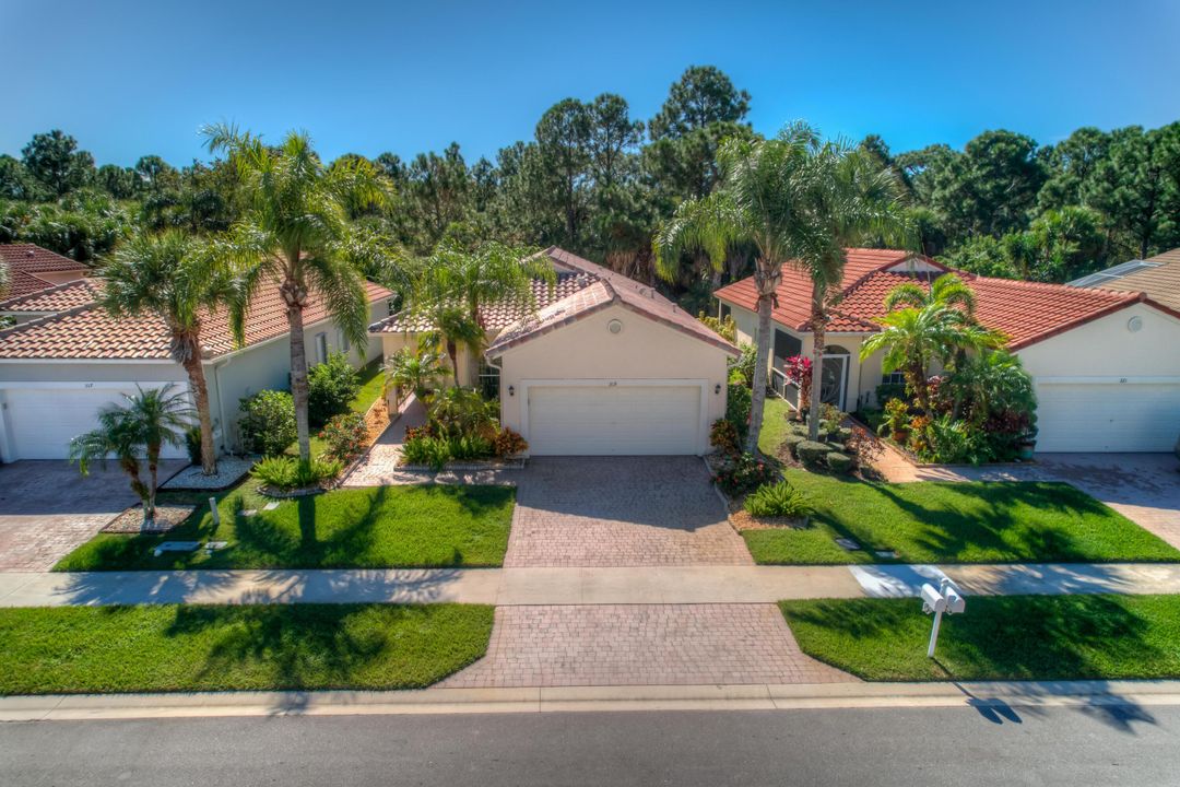 待售: $375,000 (2 贝兹, 2 浴室, 1650 平方英尺)