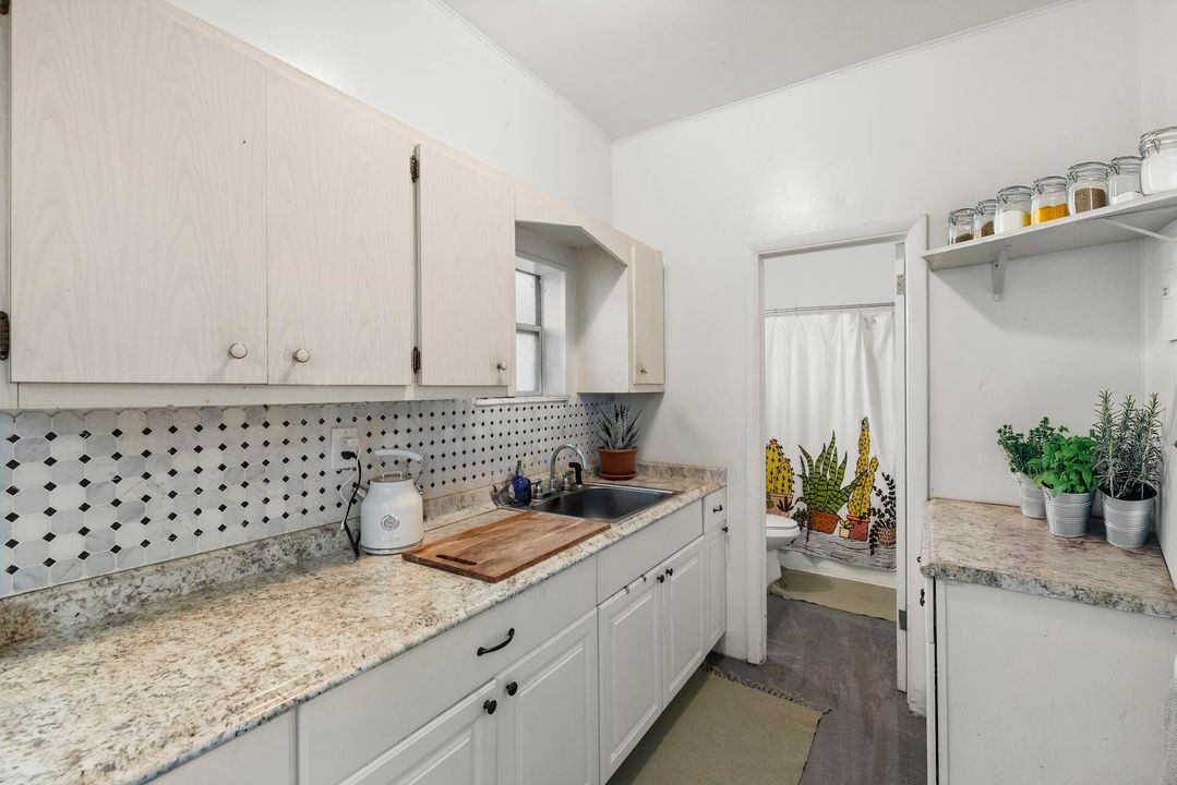 For Sale: $850,000 (0 beds, 0 baths, 1645 Square Feet)