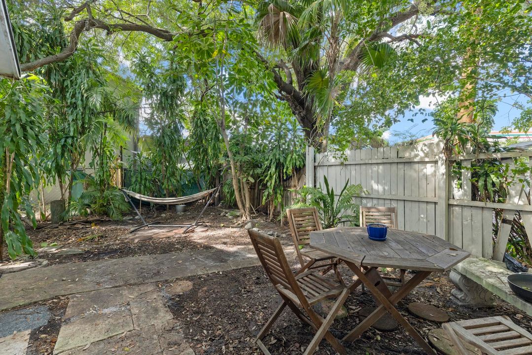 For Sale: $850,000 (0 beds, 0 baths, 1645 Square Feet)