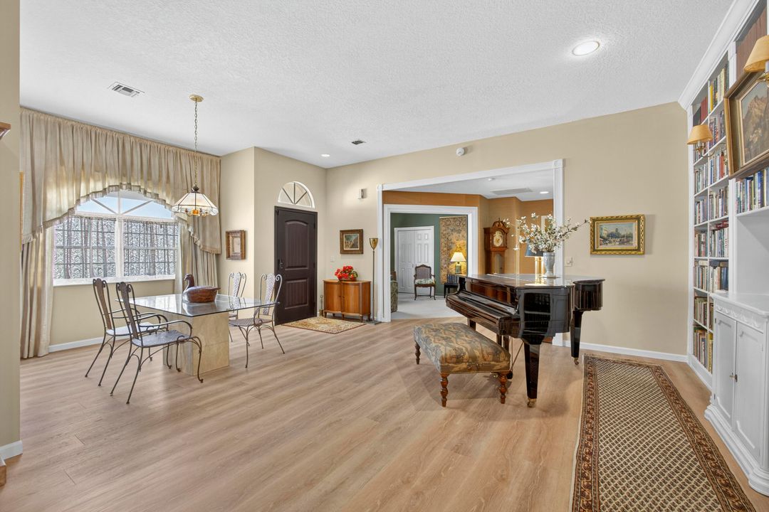 En Venta: $649,000 (3 camas, 2 baños, 1863 Pies cuadrados)