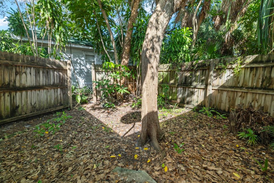 For Sale: $850,000 (0 beds, 0 baths, 1645 Square Feet)