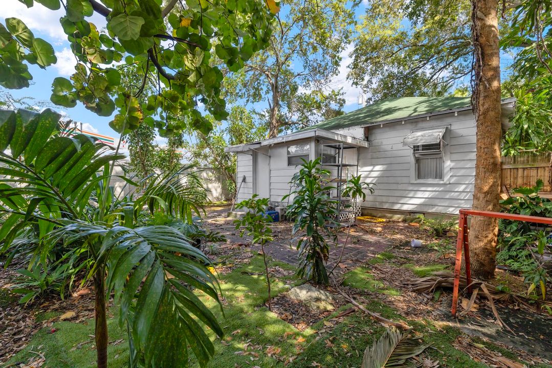 For Sale: $850,000 (0 beds, 0 baths, 1645 Square Feet)