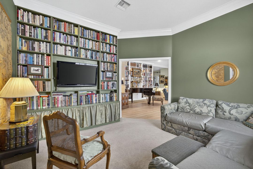 En Venta: $649,000 (3 camas, 2 baños, 1863 Pies cuadrados)