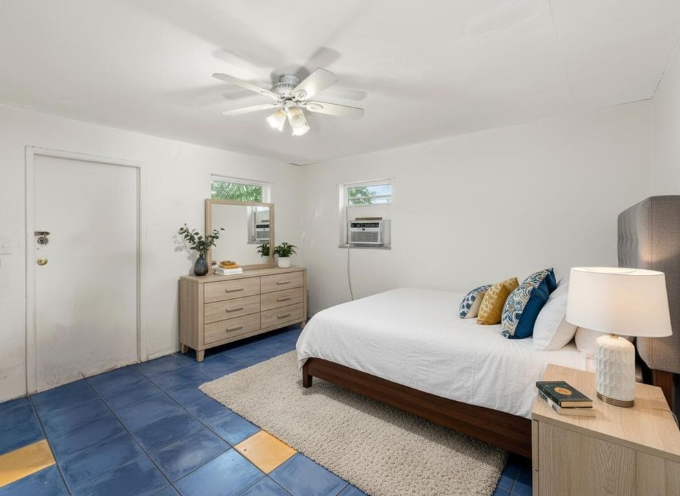 For Sale: $850,000 (0 beds, 0 baths, 1645 Square Feet)