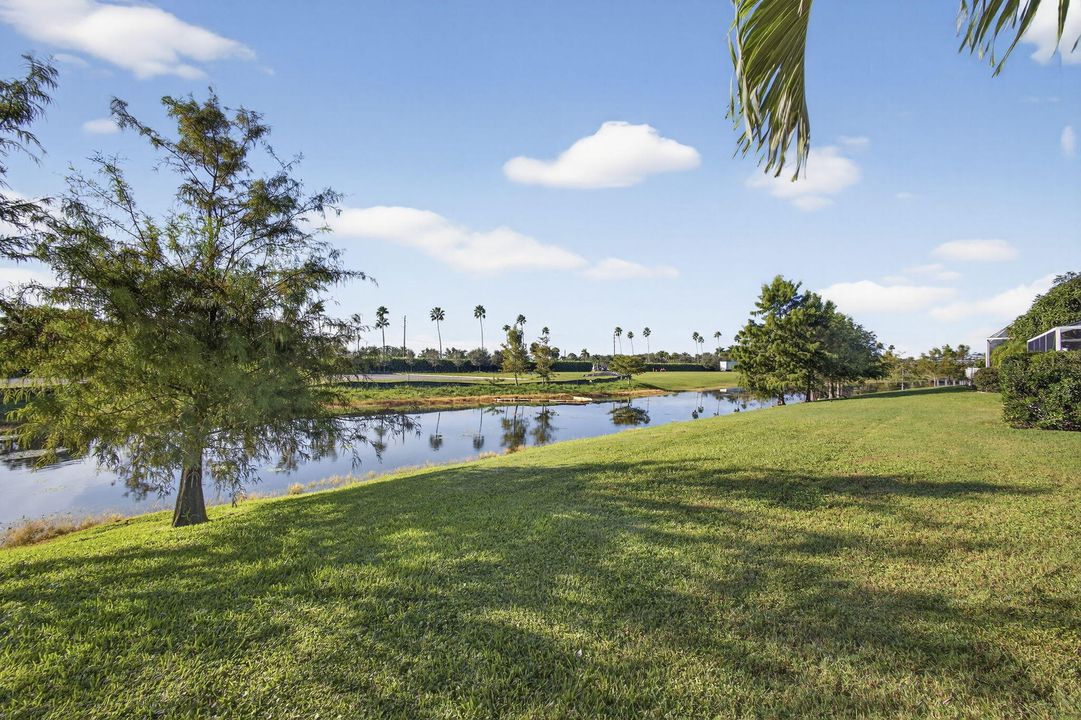 En Venta: $649,000 (3 camas, 2 baños, 1863 Pies cuadrados)