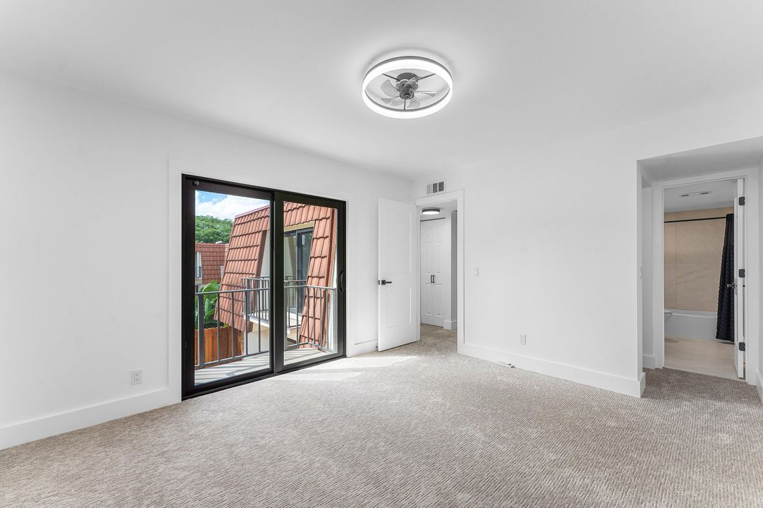 For Sale: $399,000 (2 beds, 2 baths, 1230 Square Feet)