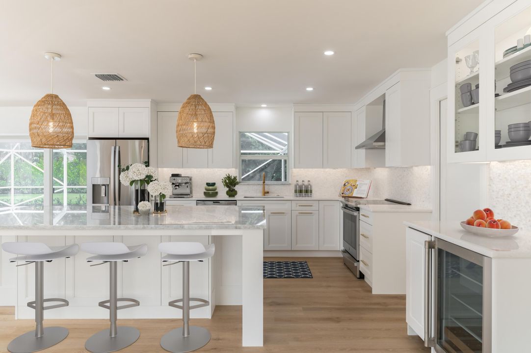 For Sale: $995,000 (4 beds, 3 baths, 2725 Square Feet)