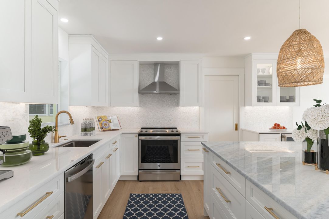 For Sale: $995,000 (4 beds, 3 baths, 2725 Square Feet)