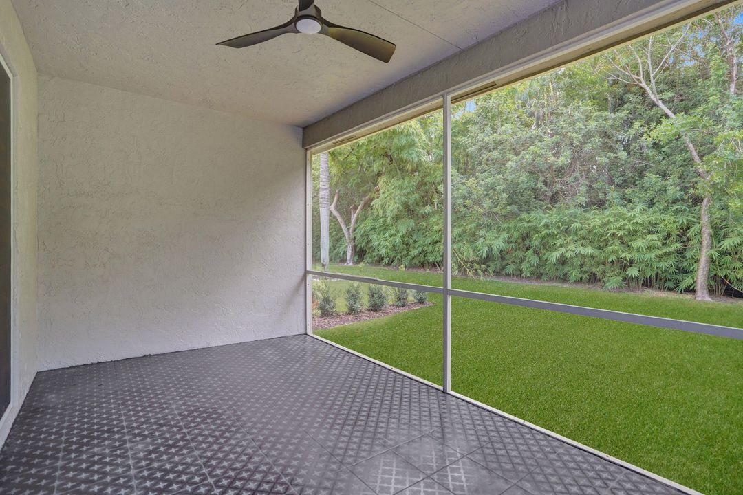 待售: $890,000 (4 贝兹, 2 浴室, 1998 平方英尺)