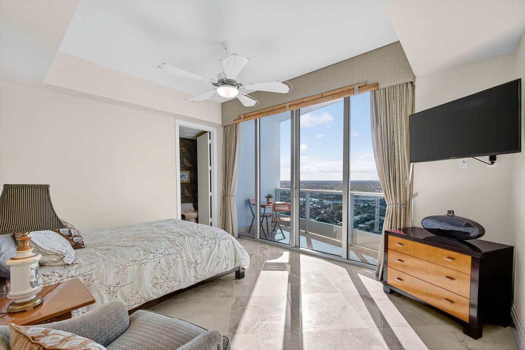 待售: $2,650,000 (3 贝兹, 4 浴室, 2572 平方英尺)