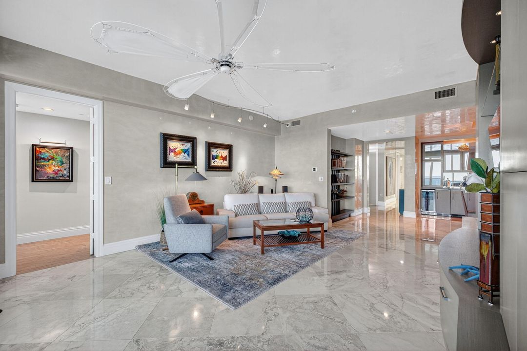 待售: $2,650,000 (3 贝兹, 4 浴室, 2572 平方英尺)