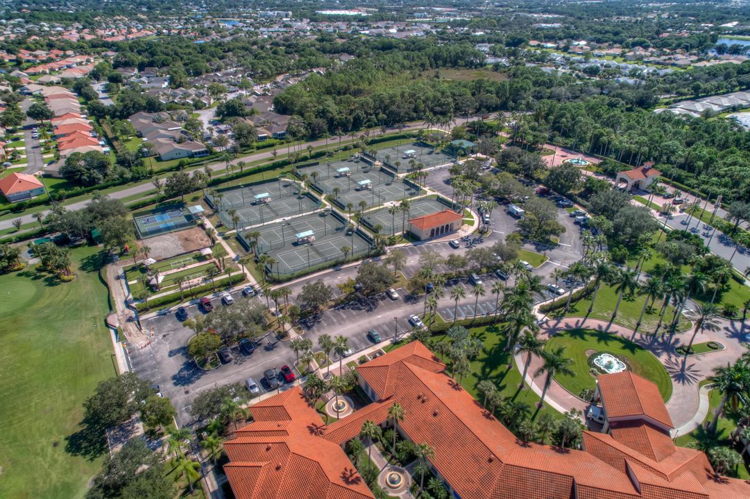 待售: $375,000 (2 贝兹, 2 浴室, 1650 平方英尺)