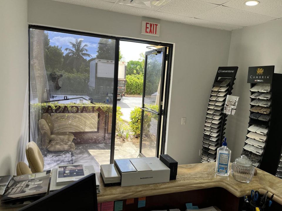 For Sale: $3,100 (0 beds, 0 baths, 1700 Square Feet)