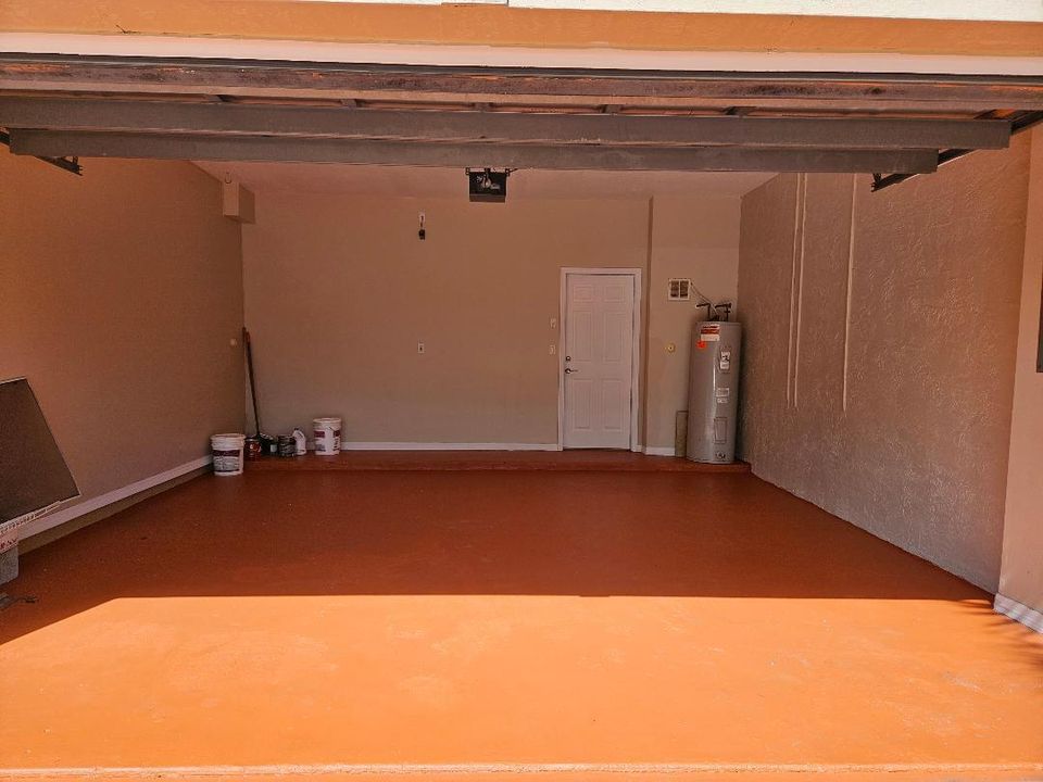 Active With Contract: $475,000 (4 beds, 2 baths, 1840 Square Feet)