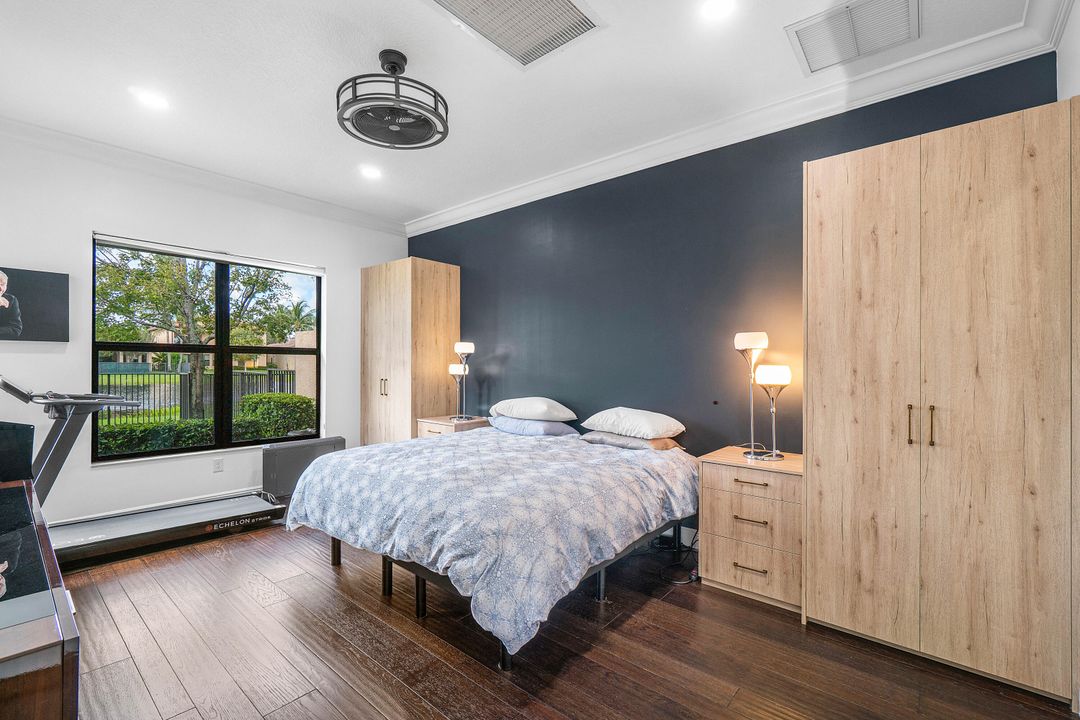 Activo con contrato: $1,719,000 (5 camas, 5 baños, 3932 Pies cuadrados)