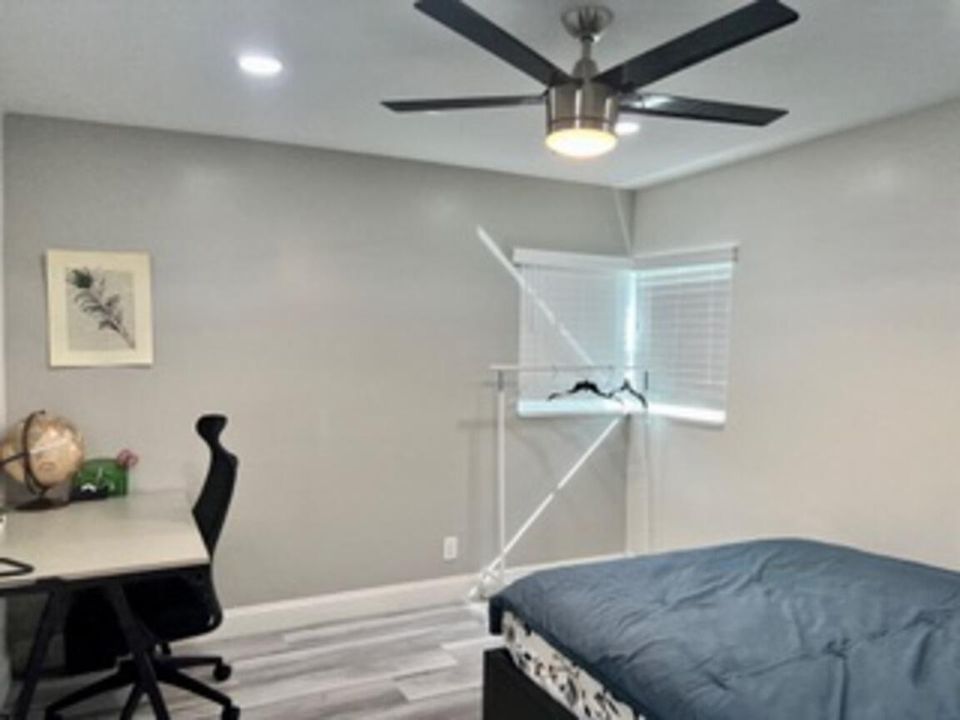 待售: $545,000 (3 贝兹, 2 浴室, 1267 平方英尺)