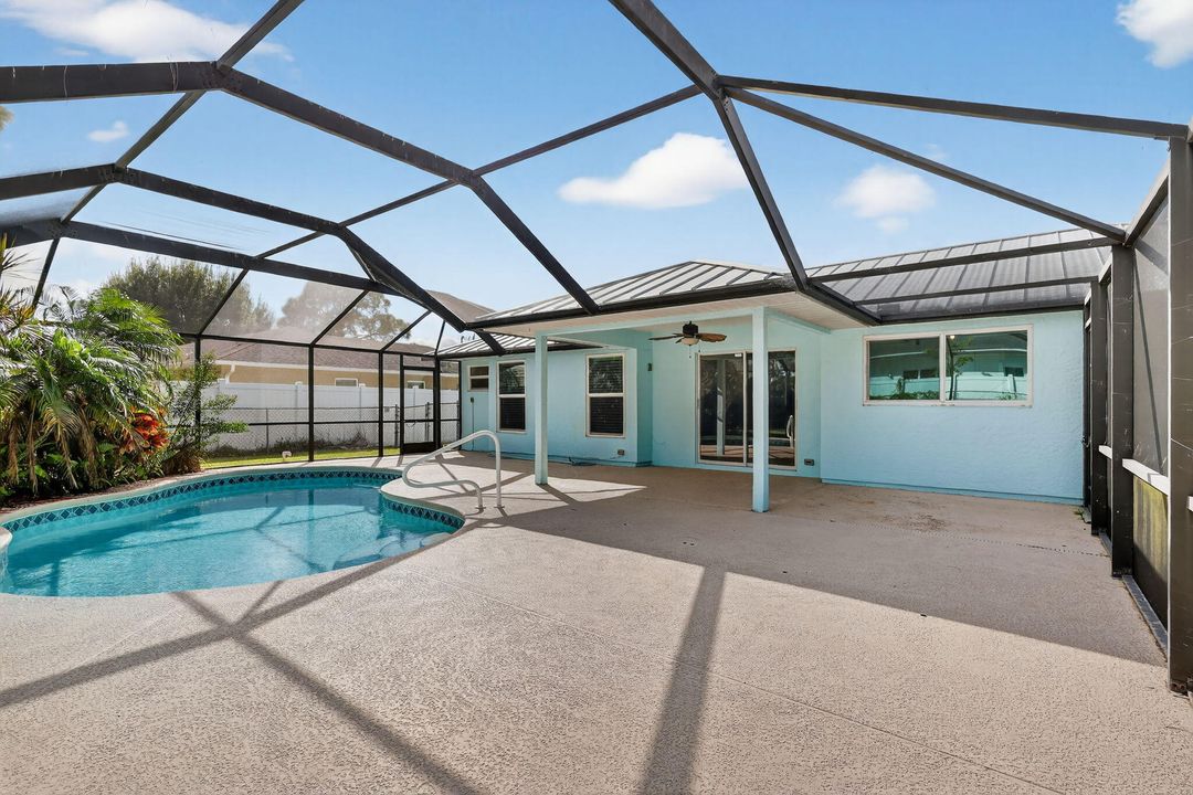 待售: $415,000 (3 贝兹, 2 浴室, 1304 平方英尺)