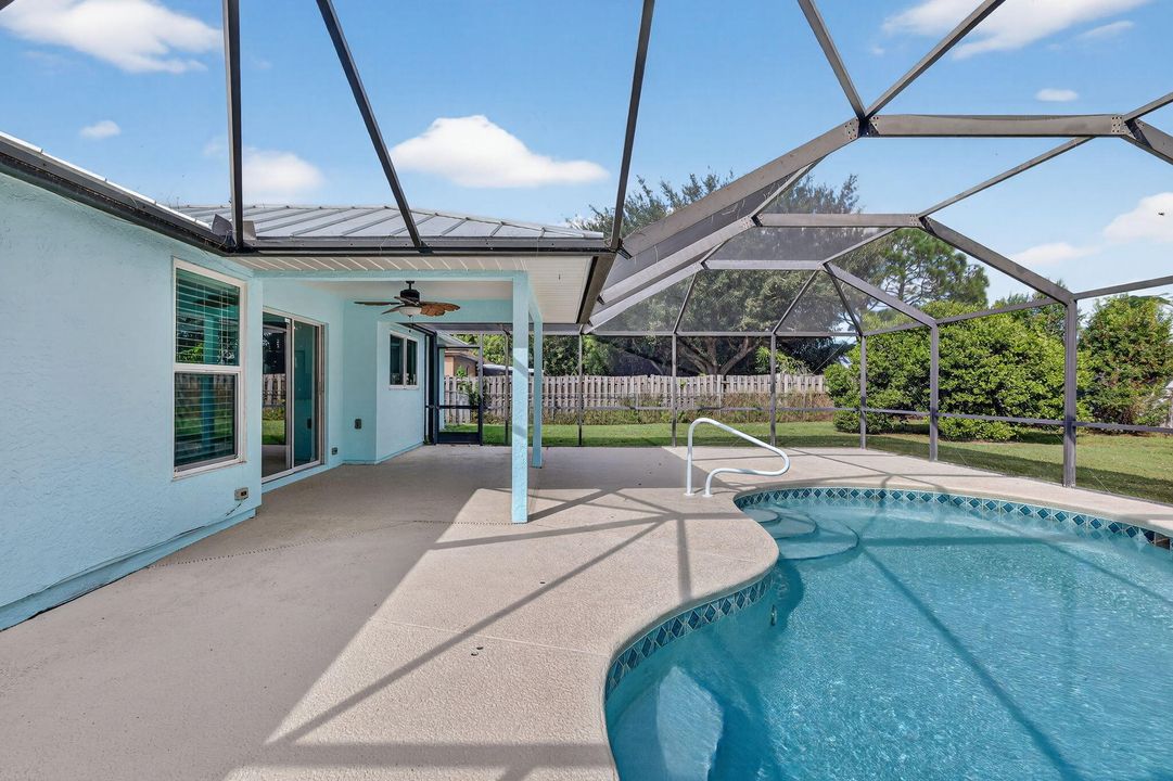 待售: $415,000 (3 贝兹, 2 浴室, 1304 平方英尺)