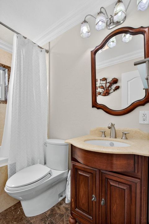 合同活跃: $3,000 (2 贝兹, 2 浴室, 1100 平方英尺)