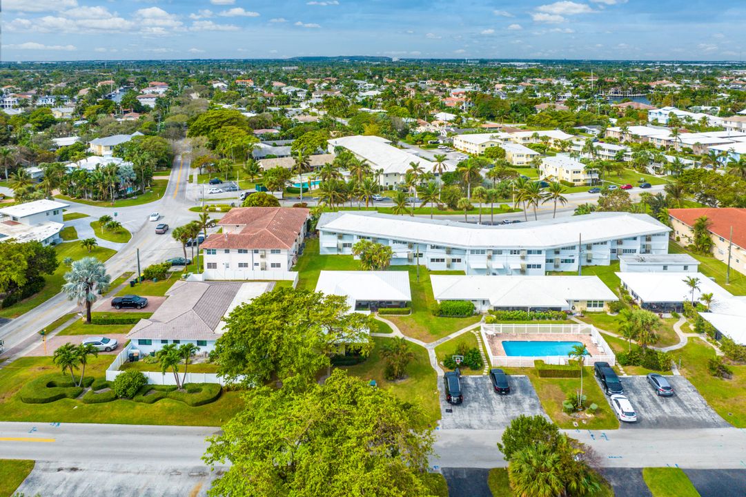 合同活跃: $3,000 (2 贝兹, 2 浴室, 1100 平方英尺)