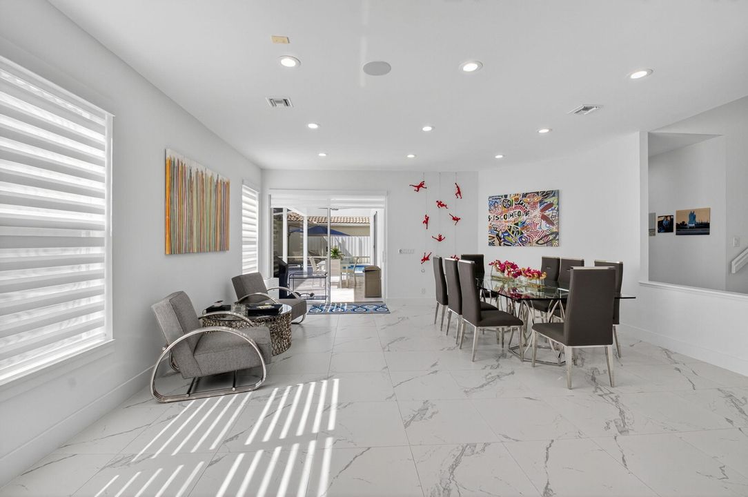 Под контрактом: $1,195,000 (4 спален, 3 ванн, 3081 Квадратных фут)