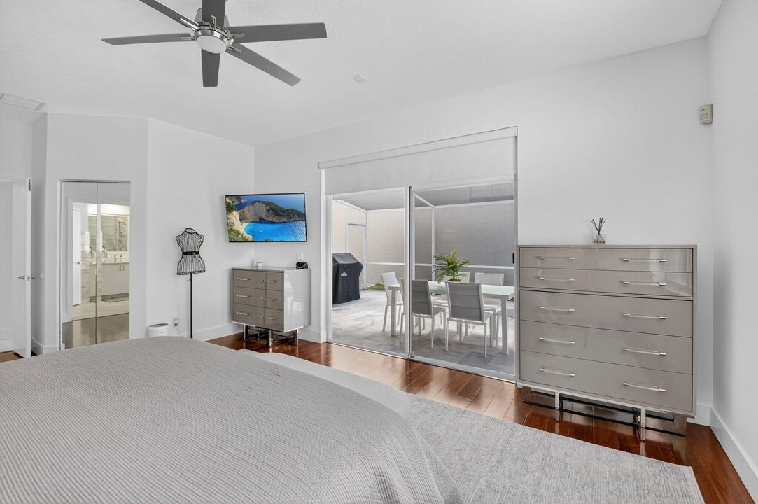 Под контрактом: $1,195,000 (4 спален, 3 ванн, 3081 Квадратных фут)