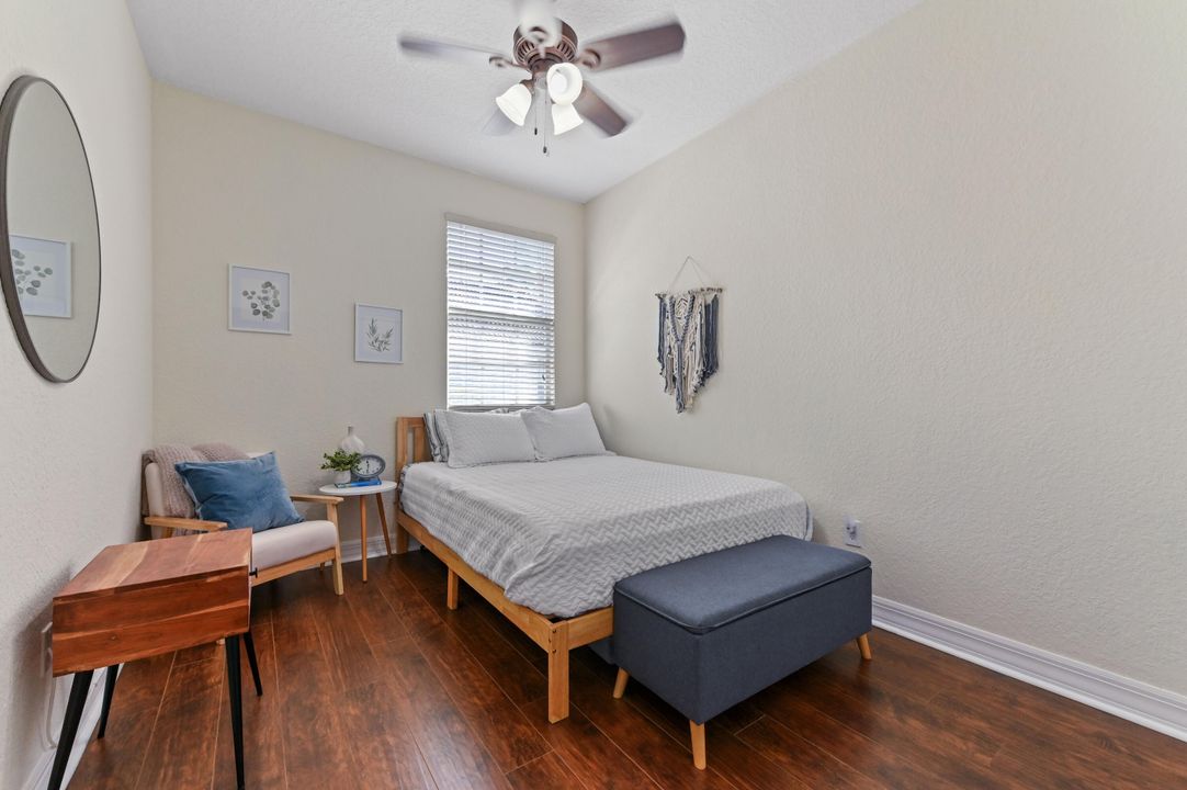 For Sale: $450,000 (3 beds, 2 baths, 1876 Square Feet)