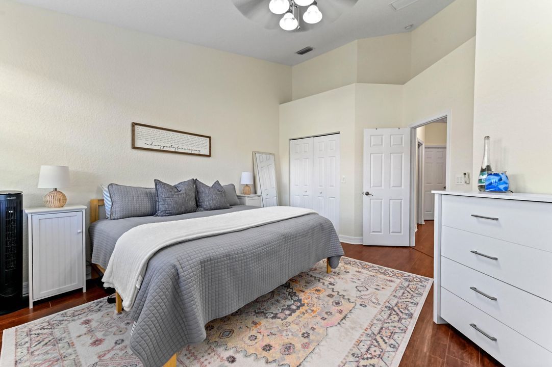 For Sale: $450,000 (3 beds, 2 baths, 1876 Square Feet)