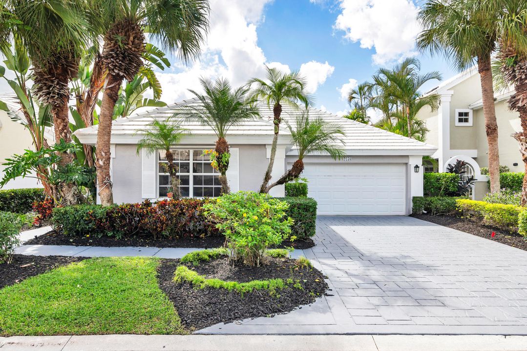 For Sale: $550,000 (3 beds, 2 baths, 2069 Square Feet)